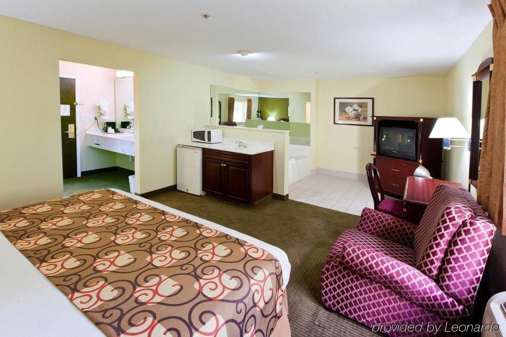 Country Hearth Inn Of Knightdale Стая снимка