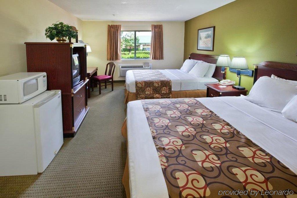 Country Hearth Inn Of Knightdale Стая снимка